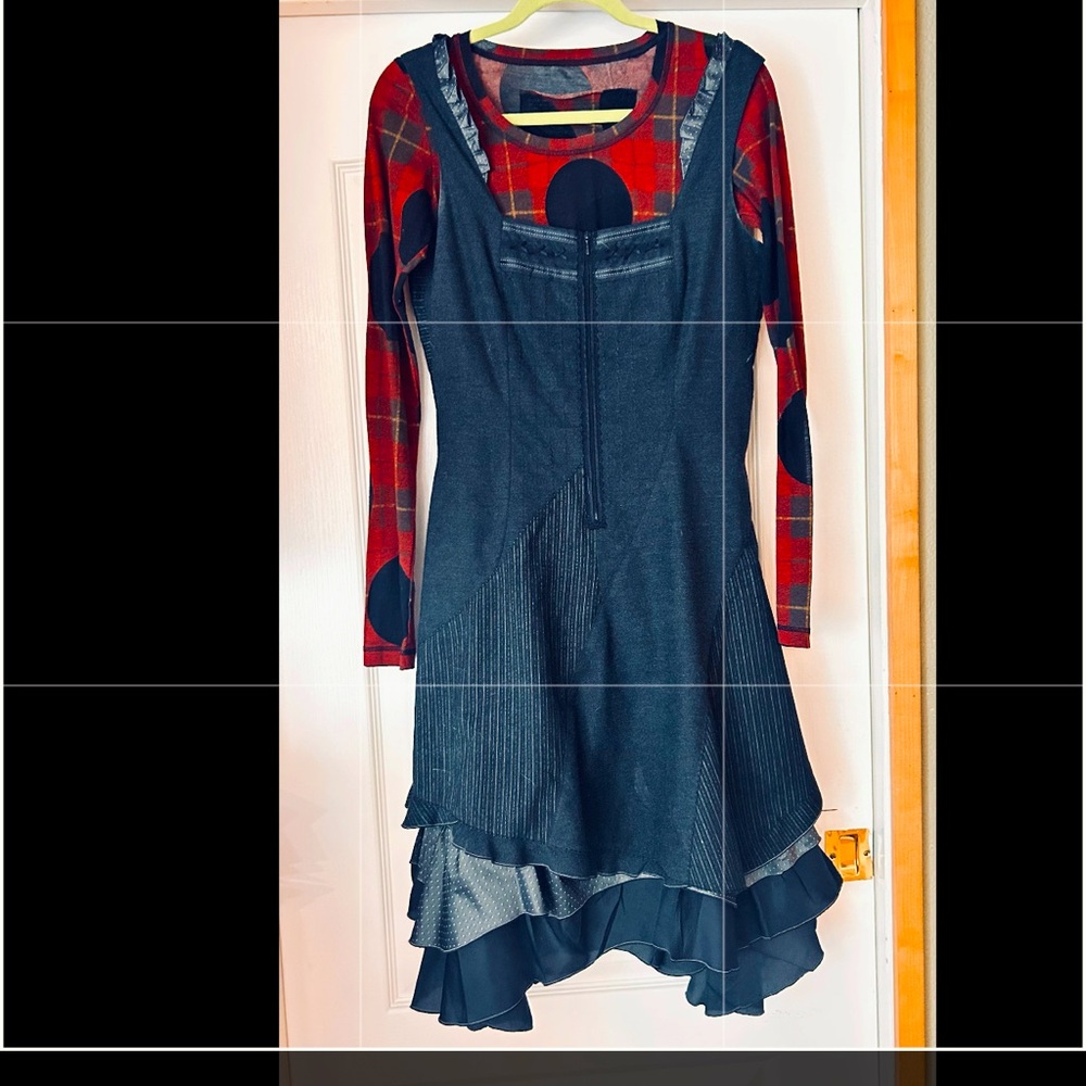 Stunning Indies dress made in Belgium
